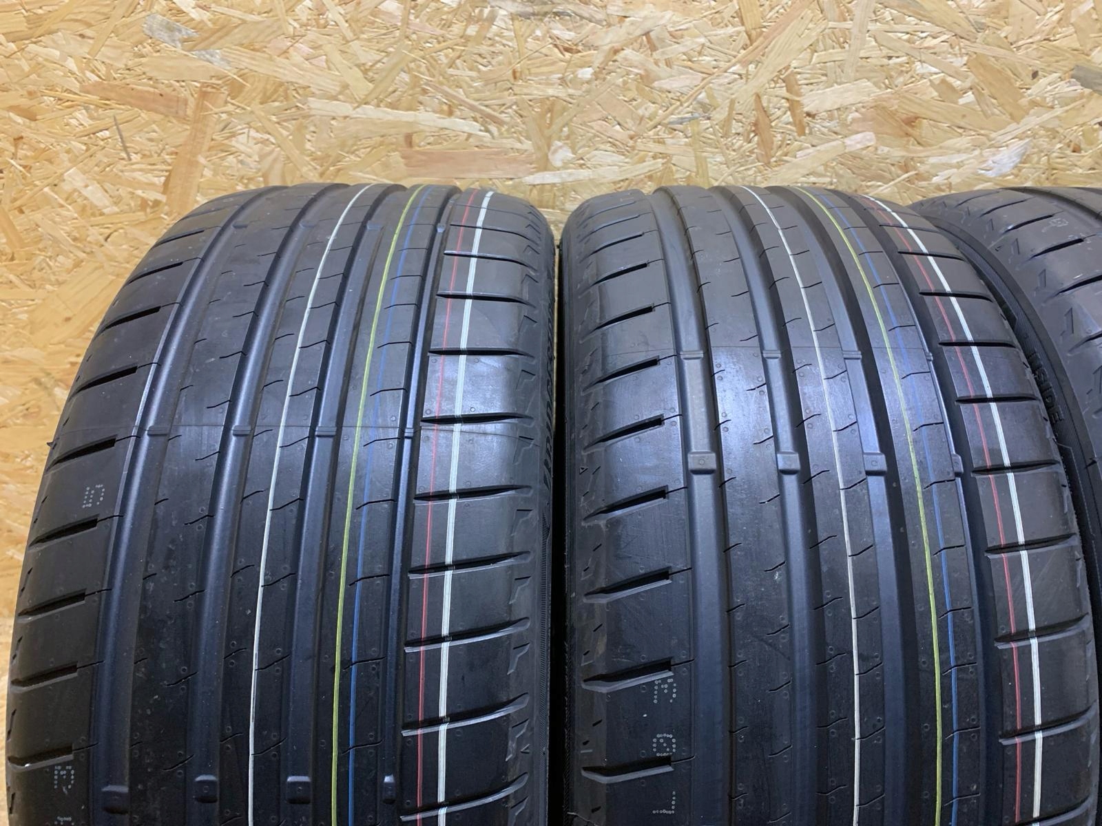 245/35R20 opona BRIDGESTONE POTENZA SPORT HL FR R0 Enliten 98Y